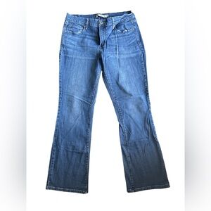 Levi's Women's Bootcut Jeans in Classic Blue - 515 bootcut